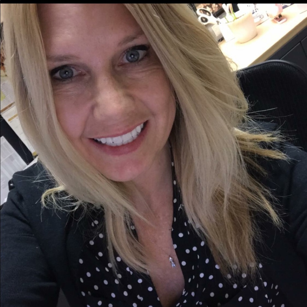 Meet your Posher, Sherry